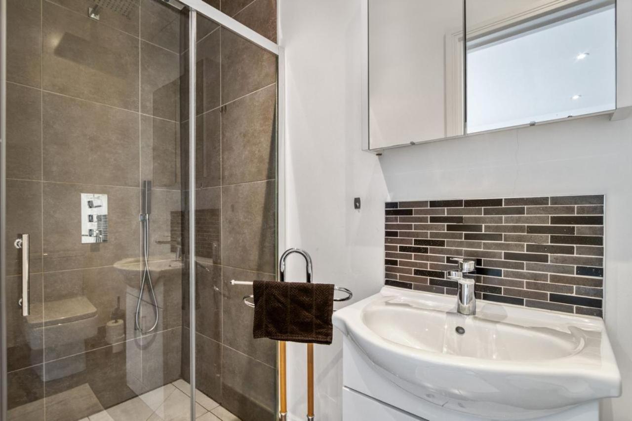 Ferienwohnung Luxurious Hidden Gem In Wandsworth London Exterior foto